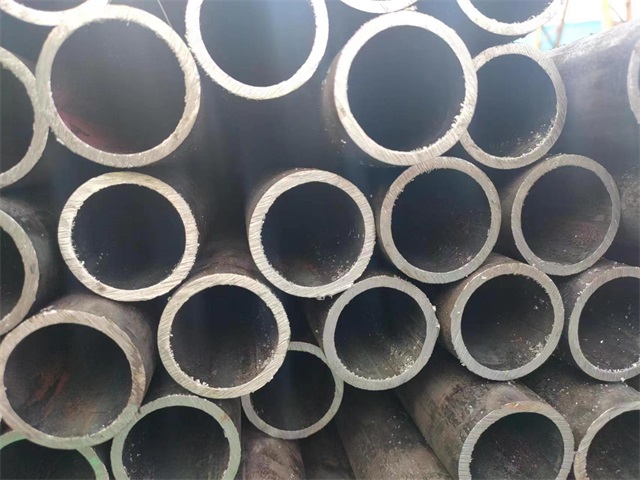 广州10#结构用无缝钢管